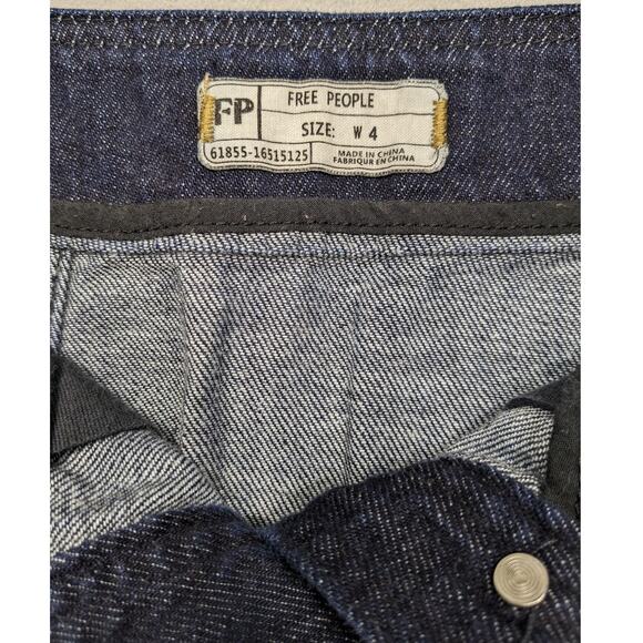 Free People Skirt Women's 4 Mini Denim Dark Boho Button Preppy Academia Y2K EUC - Picture 7 of 12